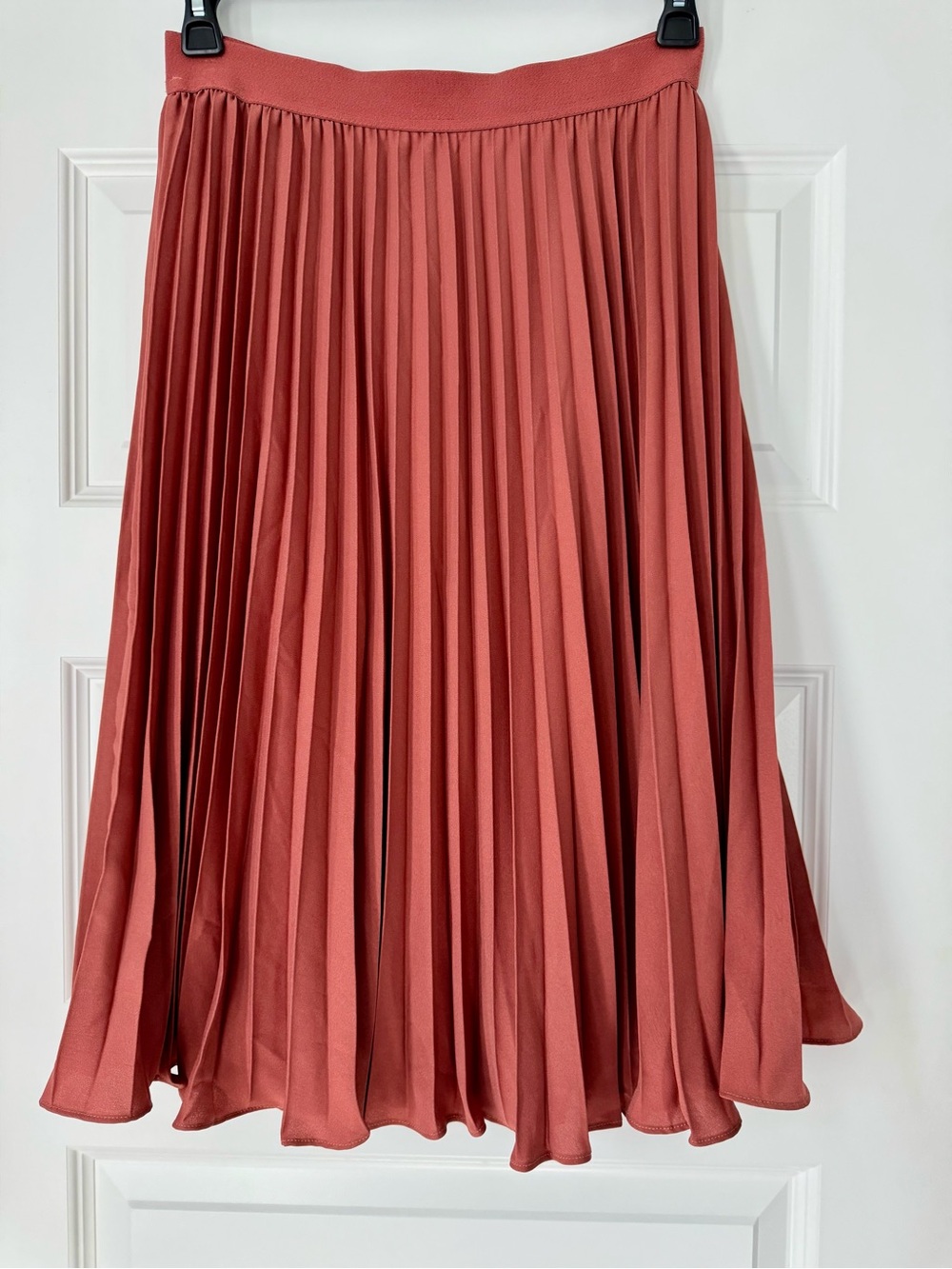 NWT Women's Pleated A-Line Midi Skirt in Terracotta Coral